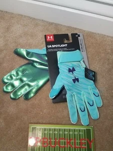 UA UNDER ARMOUR SPOTLIGHT LE ADULT RECEIVER FOOTBALL GLOVES, NWT, 1351540-482 - Picture 1 of 1