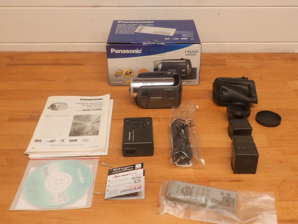 Panasonic SDR-H280 Hybrid HDD HARD DRIVE / SDHC CARD Video Camcorder - Boxed - Image 1 of 4