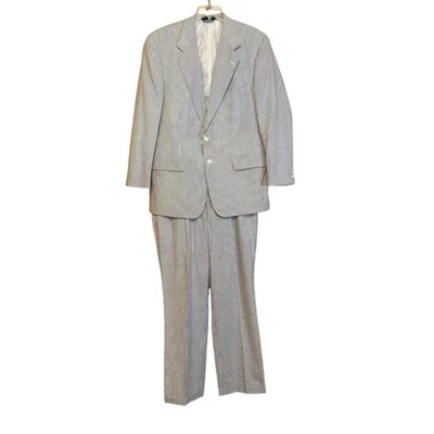 Haspel Men’s Blue White Seersucker Cotton Two Piece Suit 42R 36x31 Classic - Image 1 of 4