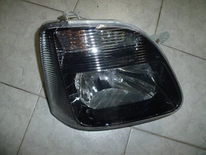 Rechter schwarzer Frontscheinwerfer Opel Agila A Facelift (Klarglas) 13173388 - Bild 1 von 1