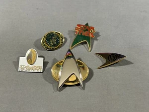 Vintage Star Trek Pin LOT 1988 1997 Badge/pins - Picture 1 of 12