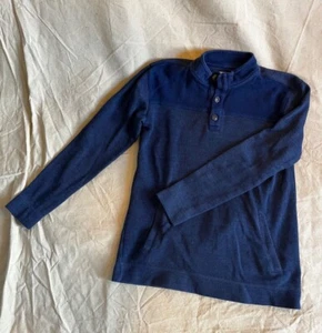 Youth Old Navy Sweater Two Toned Blue size 18. Nice light-weight Henley styled - Picture 1 of 3