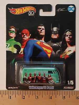 Panel Hot Wheels Premium Alex Ross DC Volkswagen T1 #1/5 Foto 1 de 3