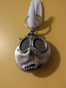 NEW Touchstone Nightmare Before Christmas Metal Scared Jack Face Keychain Medal - Picture 1 of 2