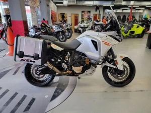 2015 KTM 1290 Super Adventure - Picture 1 of 24