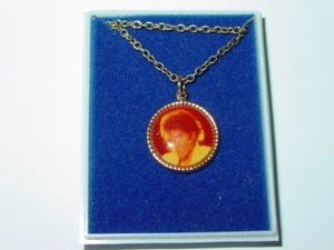 MICHAEL JACKSON VINTAGE AMERICANA 1980's 16" NECKLACE KING of POP NOS, N/M - Picture 1 of 4