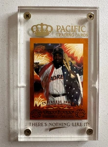 1998 Pacific Paramount #1 Tony Gwynn Inagural Issue SP /600 Dealer Promo Display - Picture 1 of 2