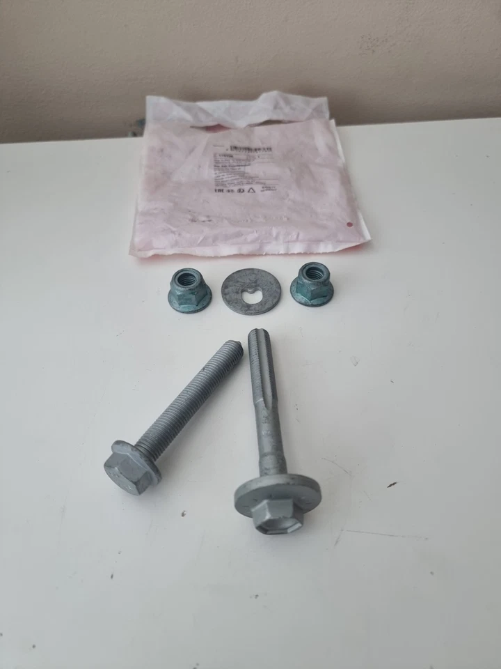 Febi Rear Control Arm Bolt Kit for AUDI SEAT SKODA VW N10106402 N10106402S1 - Image 1 of 4