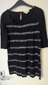 Damen glitzerndes Monsoon Kleid 10 glitzernd schwarz Pailletten Netz gefüttert Größe 10 Etuikleid - Bild 1 von 16