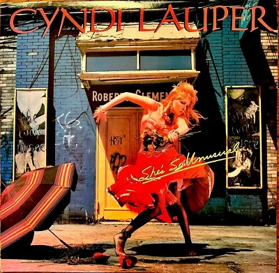 CYNDI LAUPER | She's So Unusual | LP 1983 | Portrait Records CBS | FR 38930 Foto 1 de 4