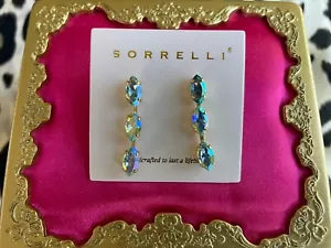 Pendientes colgantes Sorrelli Trielle Portofino azul marquesa AB oro brillante $75 - Imagen 1 de 4