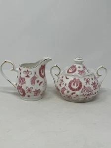 Grace Teaware Christmas Red & White Fine Porcelain Sugar & Creamer Set gold trim - Picture 1 of 14
