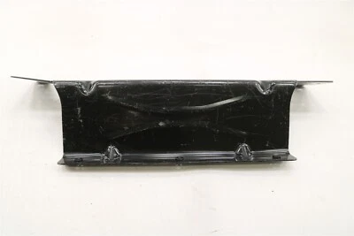 NEW OEM Ford Radiator Grille Bracket FC4Z-8B026-A Ford F650 F750 2016-2024 - Imagem 1 de 4