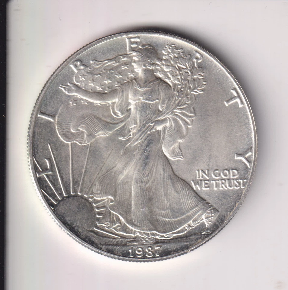 1987 AMERICAN SILVER EAGLE $1 DOLLAR 1 OZ .999 SILVER COIN UNITED STATE MINT - Image 1 of 2