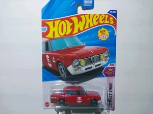 2025 Hot Wheels Alfa Romeo Giulia TI Super RED Compact Kings DIECAST Toy CAR - Picture 1 of 3