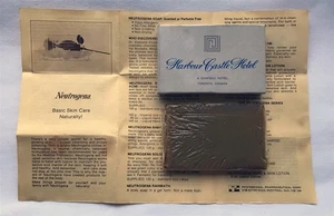 Jabonera NEUTRAGENA envuelta en caja de colección + papel publicitario Hotel Toronto Hilton - Imagen 1 de 10