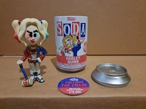 2020 DC Metallic Harley Quinn Funko Soda Can, Chase Vinyl Figur & Disc 1/2000 - Bild 1 von 18