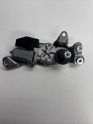 2011-2020 TOYOTA SIENNA REAR LIFT GATE WIPER MOTOR OEM - Image 1 of 4