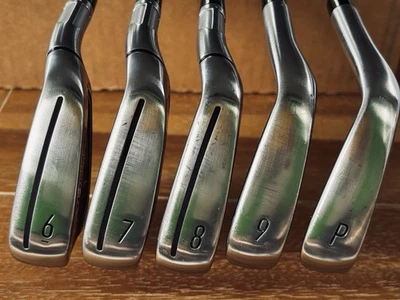 TaylorMade Qi Irons 6-PW Right Handed RH Regular Flex KBS MAX MT Steel Shaft - Image 1 of 4