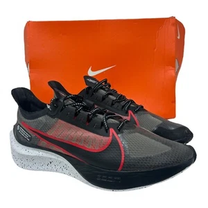 Nike Mens 9.5 Zoom Gravity Running Sneakers Black University Red BQ32020-005 - Picture 1 of 17