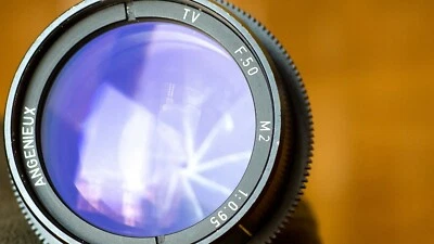 Extremely rare Angenieux Type M2 50mm f/0.95 [Arri, Red, Leica, Dallemeyer] - Photo 1/4