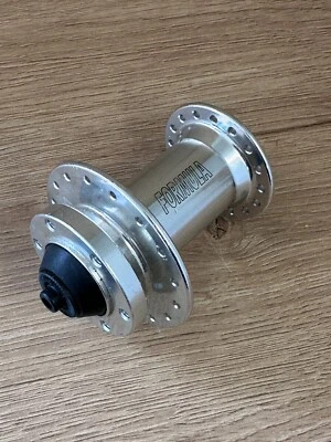 Retro Bicycle Parts - NOS FORMULA FRONT HUB 100MM 32H 6 HOLES DISC - Image 1 of 4