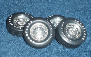 JUEGO DE 4 RUEDAS Y NEUMÁTICOS CLASSIC METAL WORKS 1/24 "GOODYEAR' F60-15 - Imagen 1 de 9