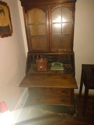 Escritorio de secretaria vintage Foto 1 de 3