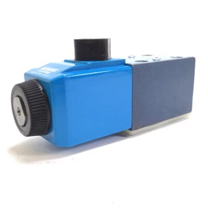 Vickers DG4V3S2BMUH560 Directional Valve Wegeventil New NFP - Picture 1 of 6