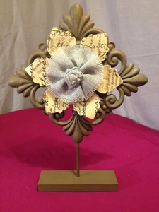 Metal & Burlap Flower 3-D Free Standing Centerpiece~Harvest Fall Shelf Decor - Picture 1 of 5