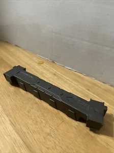 Hot Wheels X9286 Triple Track Twister Part - Base Foot Connecting Bar 1 2 - Picture 1 of 6