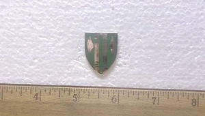 US Army - 18th Military Police Brigade Pin - Picture 1 of 3