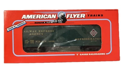 S-Gauge American Flyer 6-48806 Railway Express Agency Refrigerator Car NIB - Image 1 of 4