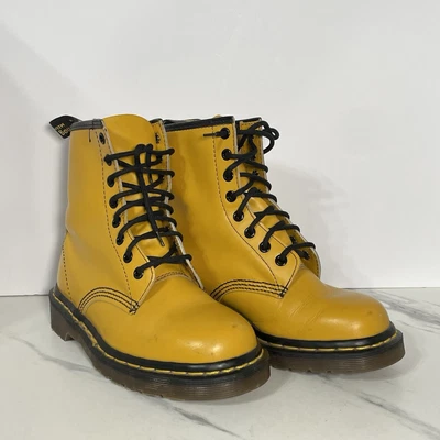 BOTAS DR. MARTENS DE CUERO AMARILLAS TALLA US 5 Mujer HECHAS EN INGLATERRA UNISEX Foto 1 de 4