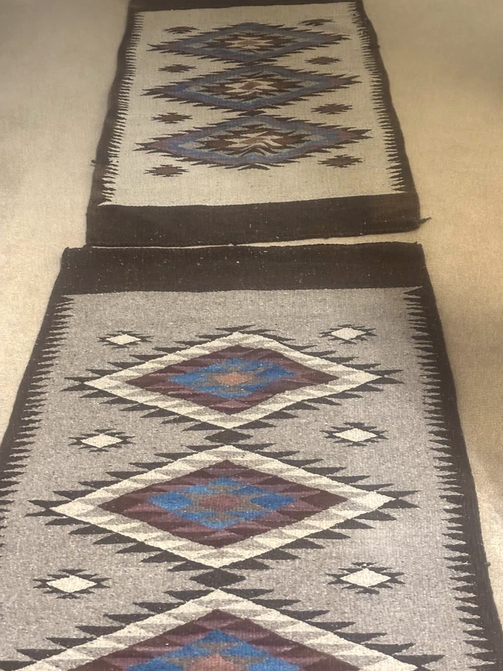 Par de alfombras de lana vintage Southwest aprox. 5' x 29" - Colores marrón/bronceado Foto 1 de 4