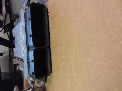 Módulo de control del motor usado (ECM) se adapta a: Volkswagen Passat 2012 control electrónico Foto 1 de 4