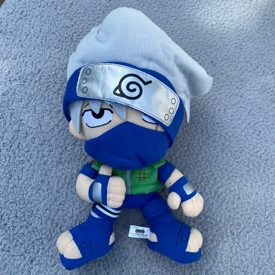 Peluche Naruto KAKASHI 13" Banpresto 2006 Foto 1 de 4