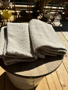 Kissenbezüge nur 21 x 21 haferflockenfarben mit strukturierter Oberfläche Reißverschluss - Bild 1 von 2