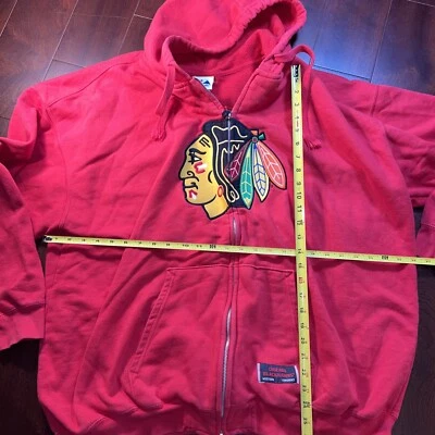 majestic full zip black hawks hooded  sweatshirt red Hoodie Xl - Image 1 of 4