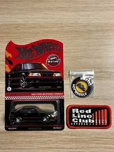 2023 HOT WHEELS RLC EXCLUSIVE - 1993 FORD MUSTANG COBRA R + PIN & PATCH - Foto 1 di 3