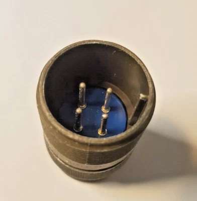 AMPHENOL MIL Spec Circular Connector  MS3101A18-04P 4 pin - Image 1 of 4