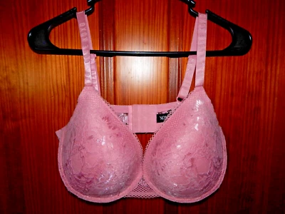 XOXO SUJETADOR CON AROS ENCAJE FLORAL ROSA, FORRO MEDIANO, TALLA 38 DD, NUEVO SIN ETIQUETAS Foto 1 de 3