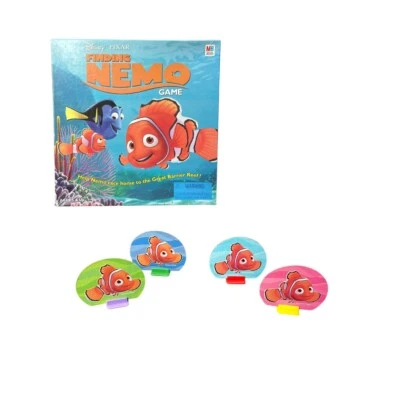 Винтаж 2003 Disney Pixar В поисках Немо Игра Замена 4 Пешки Немо с Подставками - Изображение 1 из 3