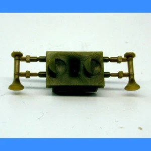 VARIOUS ATLAS HORNS HO SCALE - Picture 1 of 18