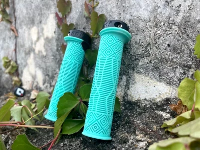 ODI Mountain Bike and BMX handle bar grips Lock on Anti-Skid Rubber Turquoise - Image 1 of 4