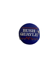 Vintage 1988 Bush Quayle Pin 1.5" Button Political Presidential Campaign - Picture 1 of 6