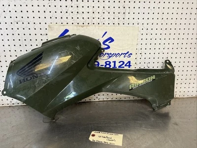 Honda Rincon 650 LH 2006 panel lateral 83600-HM8-0000 Foto 1 de 4