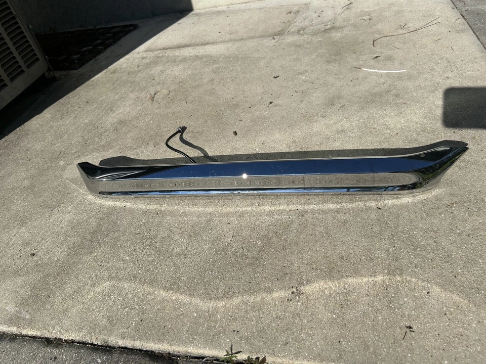 Nissan Máxima 2016-2018 maletero trasero tapa panel moldeado 84810 4Ra0A OEM 68M Foto 1 de 4