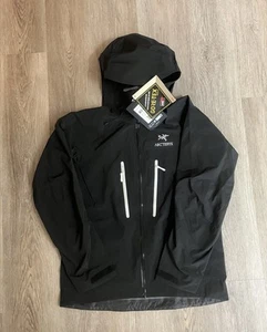 NWT 2022 Model ARC’TERYX Alpha SV Jacket Men Orca Size Small - Picture 1 of 8