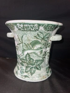 Yong Sheng Republic Porcelain Hong Kong Green Cache pot Vase Planter Cherubs - Picture 1 of 12